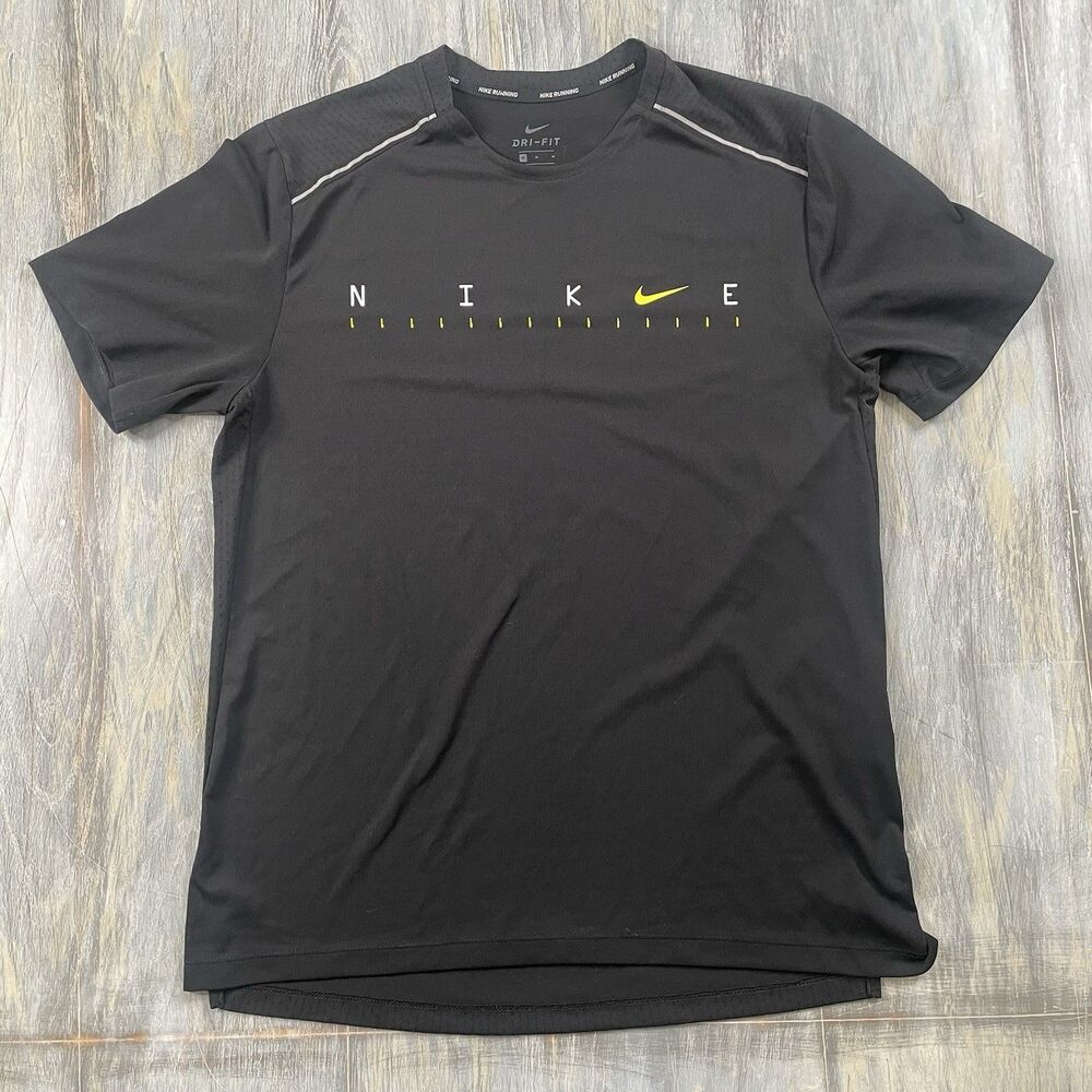 Nike Dri-FIT Miler Running Shirt